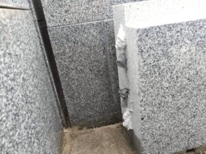 南柏霊園 2025年9月施工事例「生前に想いをかたちに-白い御影石による寿綾墓石の建立」施工風景07