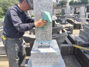 八千代市 2025年7月施工「外柵はそのままに。和型墓石を新設して整えるお墓」施工風景8