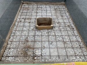 南柏霊園 2025年9月施工事例「生前に想いをかたちに-白い御影石による寿綾墓石の建立」基礎工事04